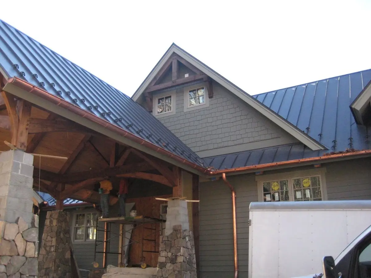 Craftsman Roofing team delivering quality roofing work in Carver